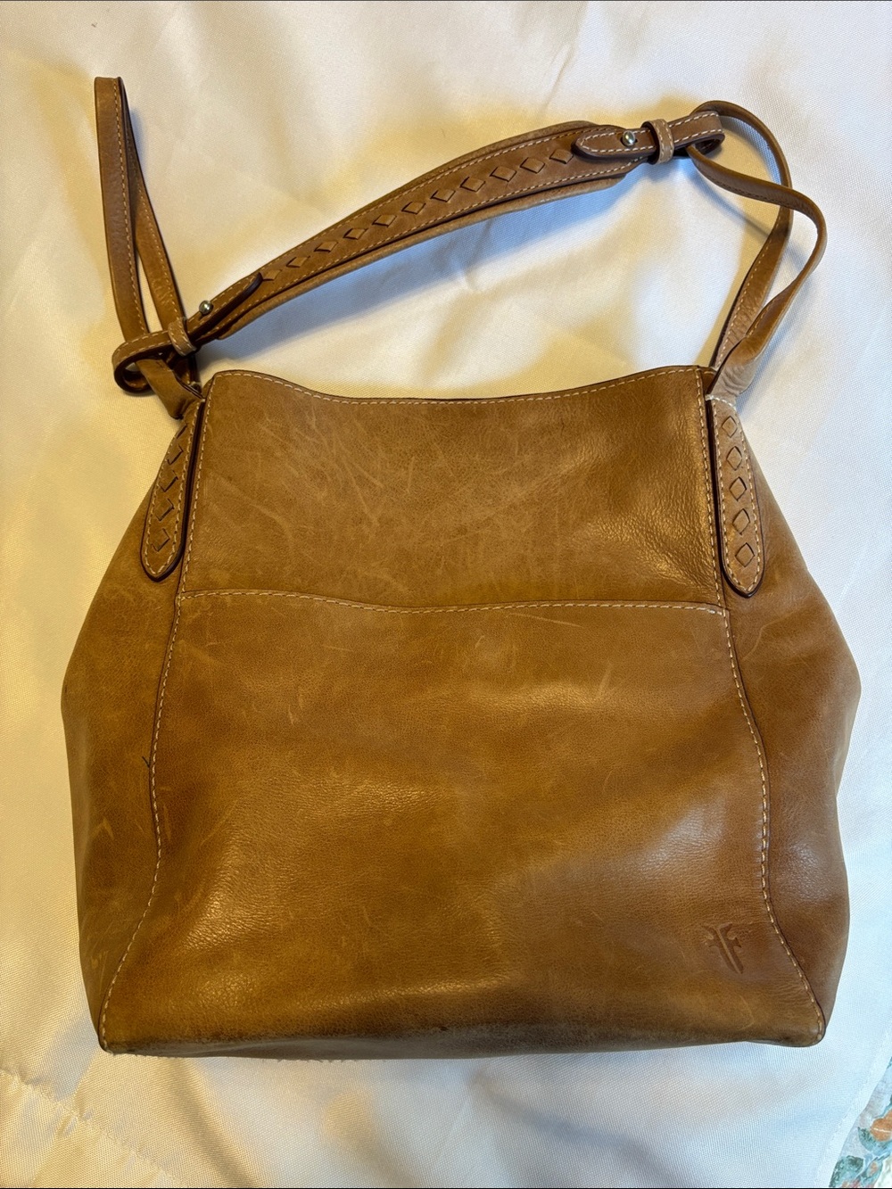 Classic Tan Leather Frye Shoulder Bag - Picture 3 of 14